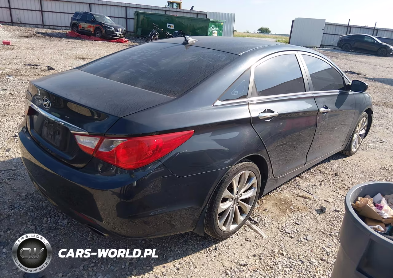 2013 Hyundai Sonata Se VIN:5NPEC4AC2DH593978 - 4