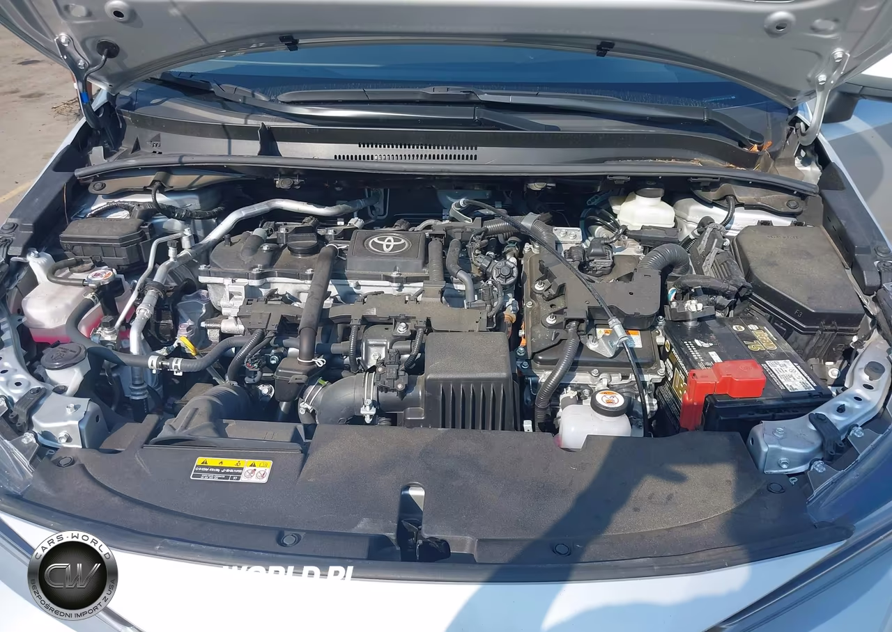 2025 Toyota Corolla Hybrid Le VIN:JTDBCMFEXS3087014 - 10