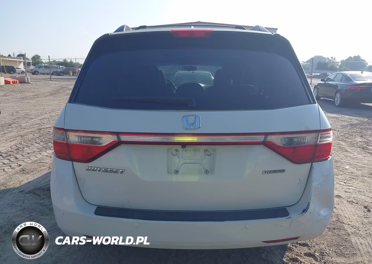 2013 Honda Odyssey Touring-Touring Elite VIN:5FNRL5H96DB002812 - 17
