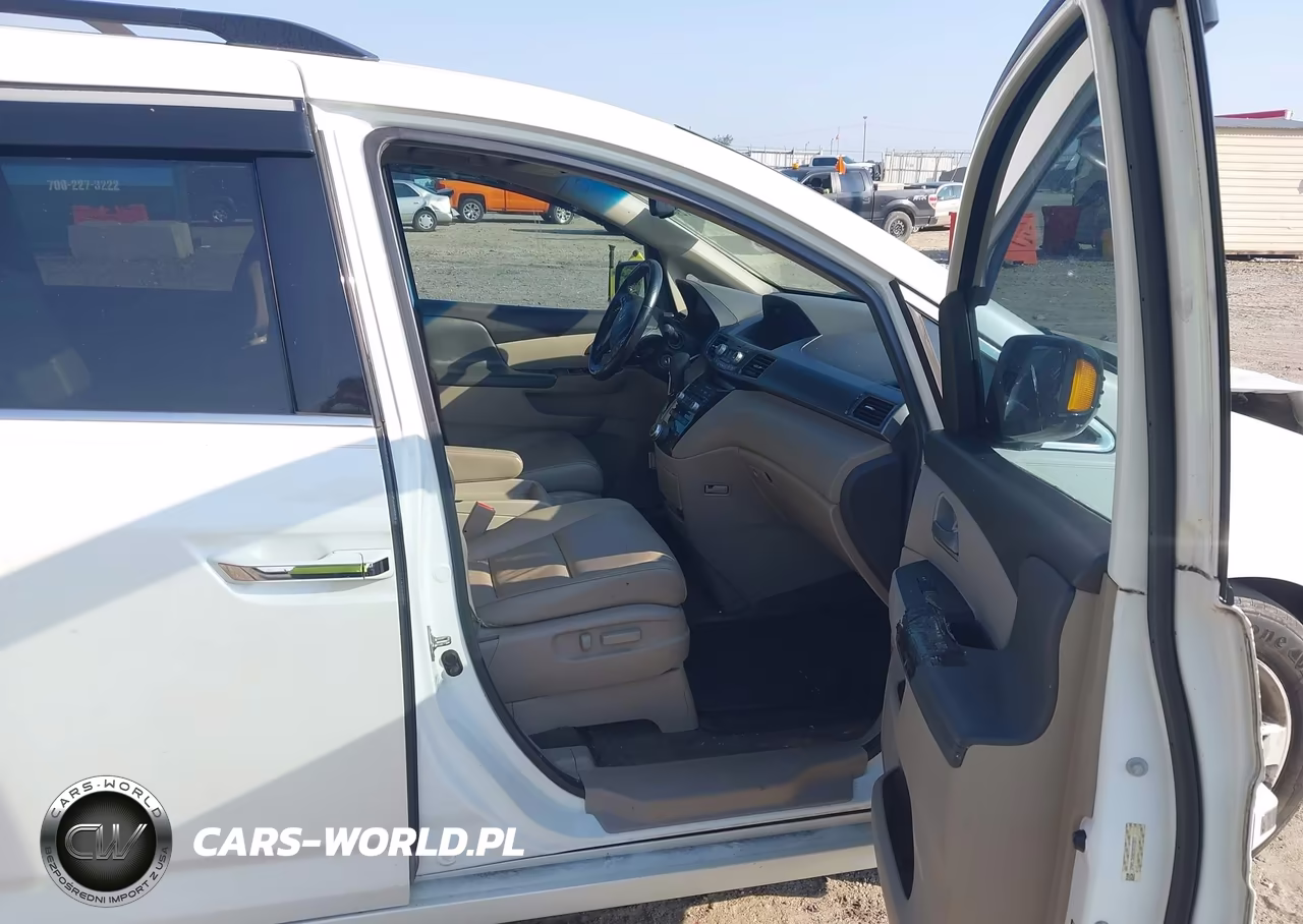 2013 Honda Odyssey Touring-Touring Elite VIN:5FNRL5H96DB002812 - 5