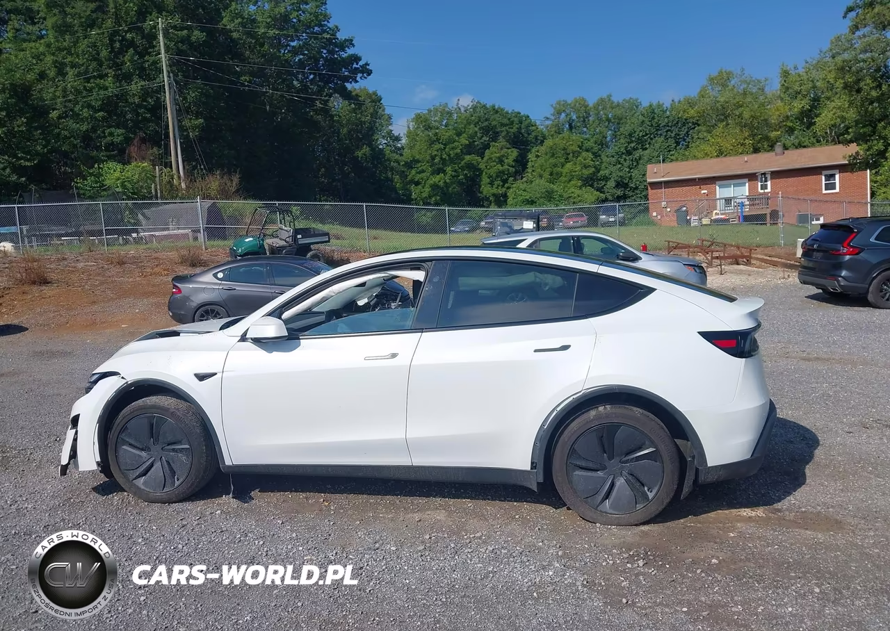 2026 Tesla Model Y All-Wheel Drive-Long Range Launch Series-Premium All-Wheel Drive VIN:7SAYGDEE0TF333141 - 14