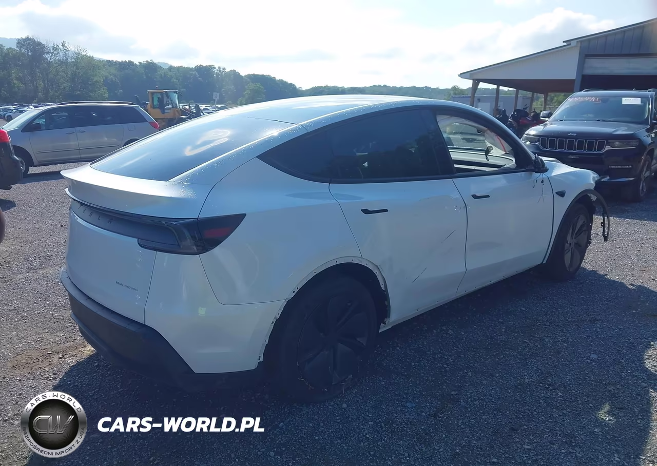2026 Tesla Model Y All-Wheel Drive-Long Range Launch Series-Premium All-Wheel Drive VIN:7SAYGDEE0TF333141 - 4