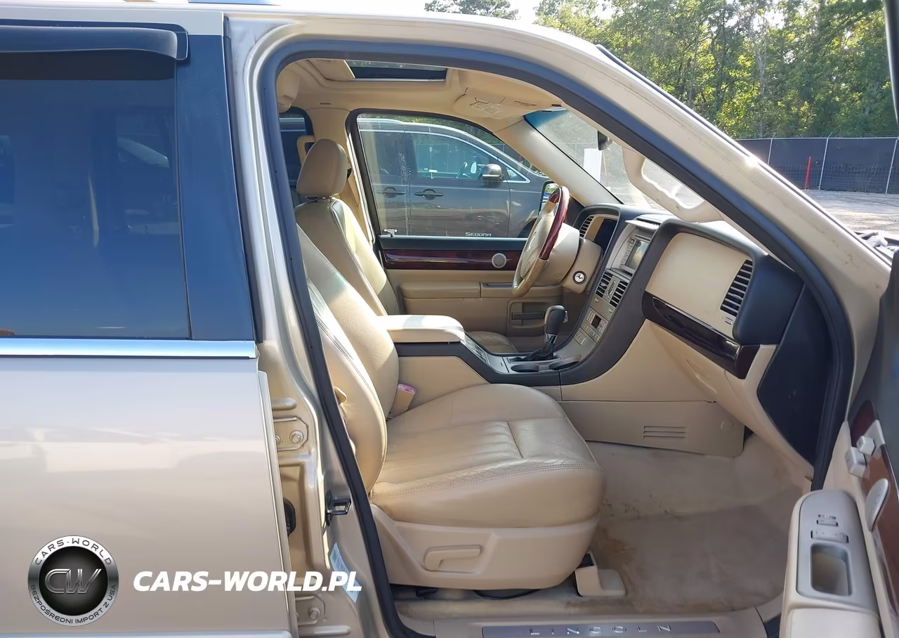 2005 Lincoln Aviator VIN:5LMEU88H35ZJ02813 - 5