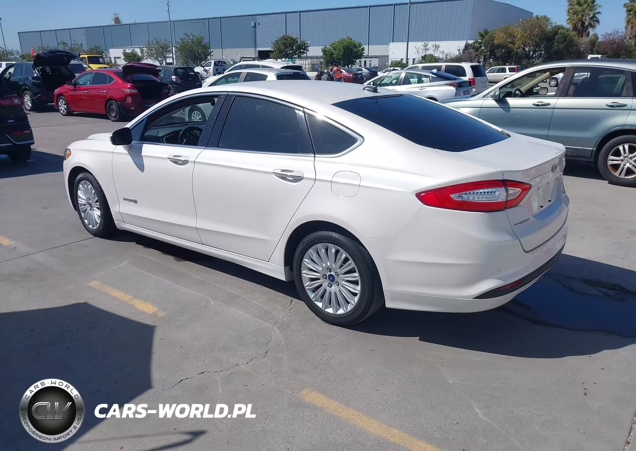 2015 Ford Fusion Hybrid Se VIN:3FA6P0LU5FR161298 - 3