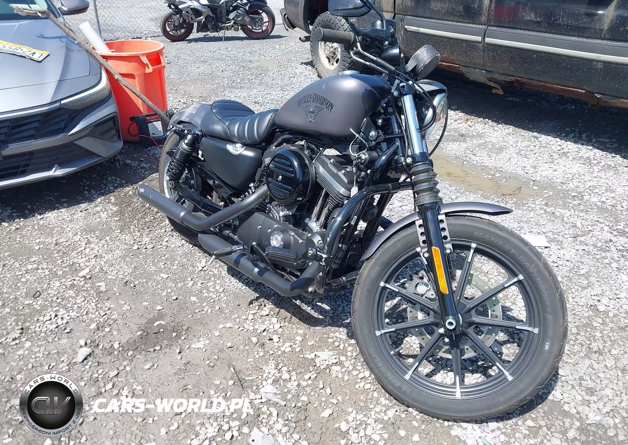 2017 Harley-Davidson Xl883 Iron 883 – zdjęcie 1 z 14