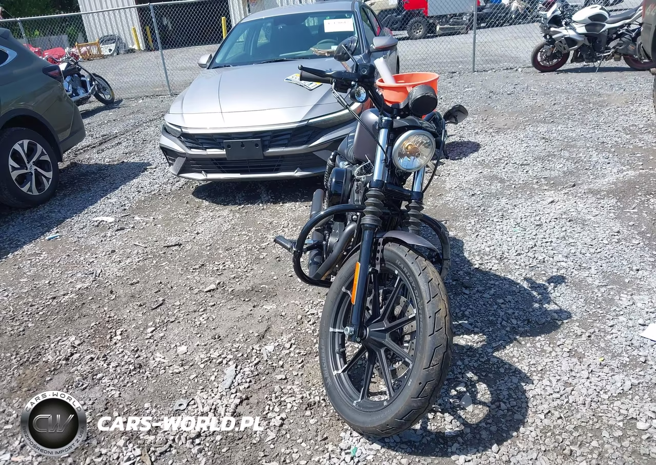 2017 Harley-Davidson Xl883 Iron 883 VIN:1HD4LE217HC426014 - 5