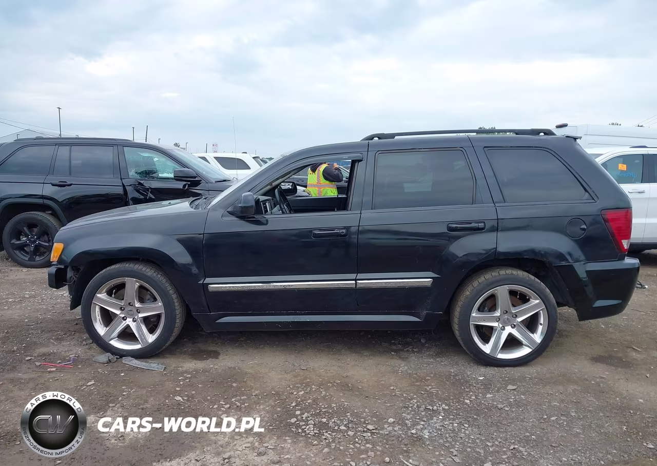 2008 Jeep Grand Cherokee Srt8 VIN:1J8HR78318C112244 - 14