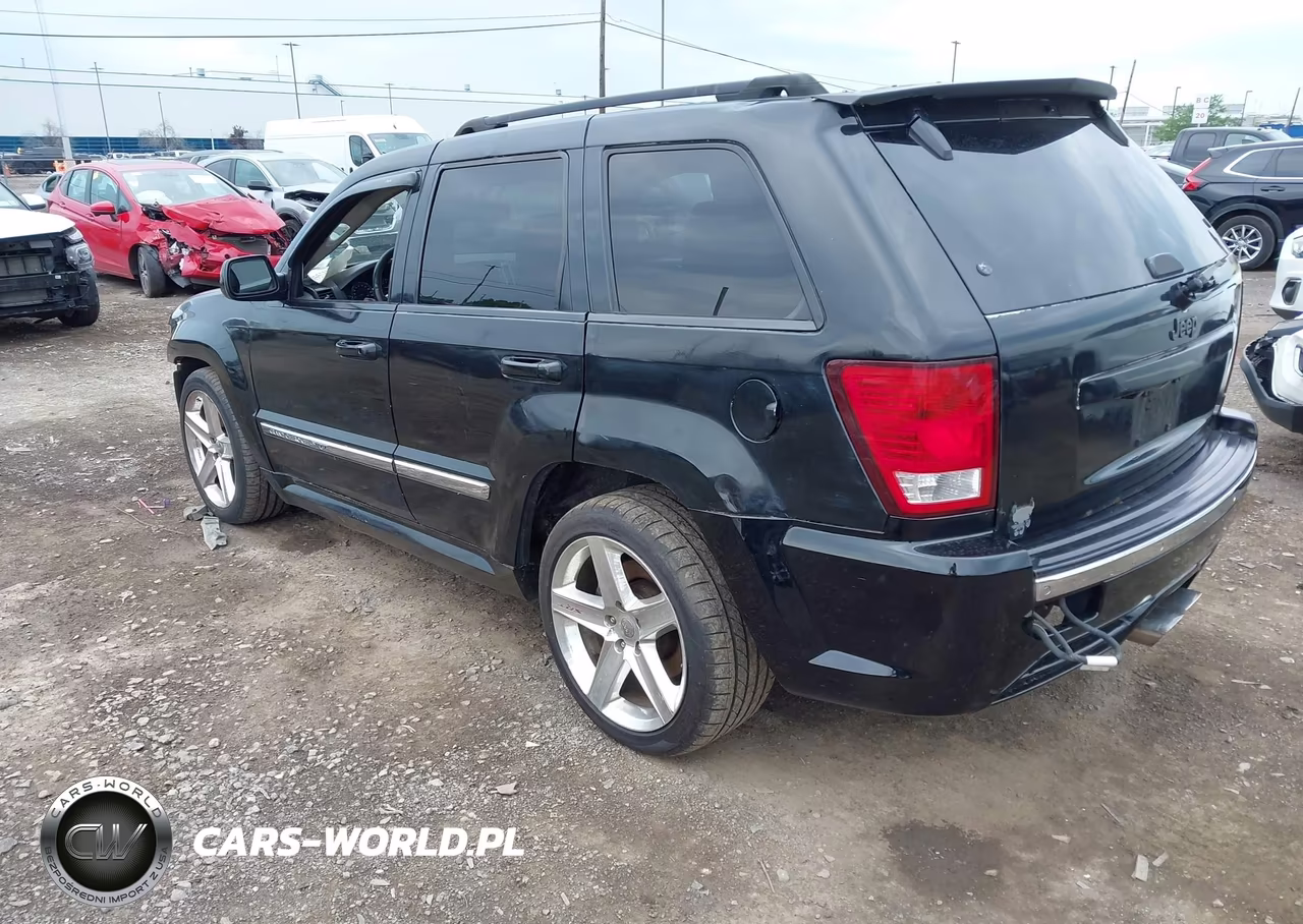 2008 Jeep Grand Cherokee Srt8 VIN:1J8HR78318C112244 - 3