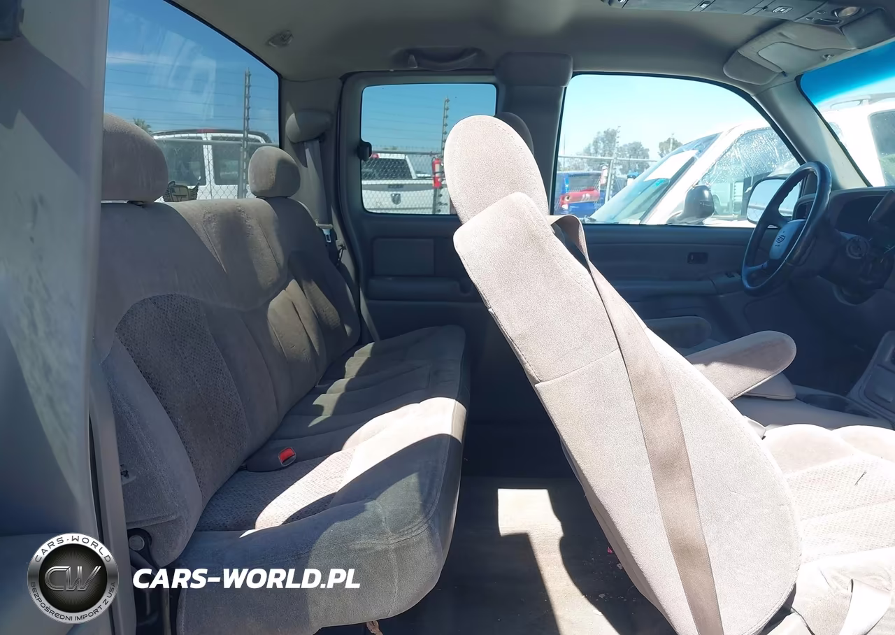 2000 Chevrolet Silverado 1500 Ls VIN:2GCEK19T5Y1337878 - 8