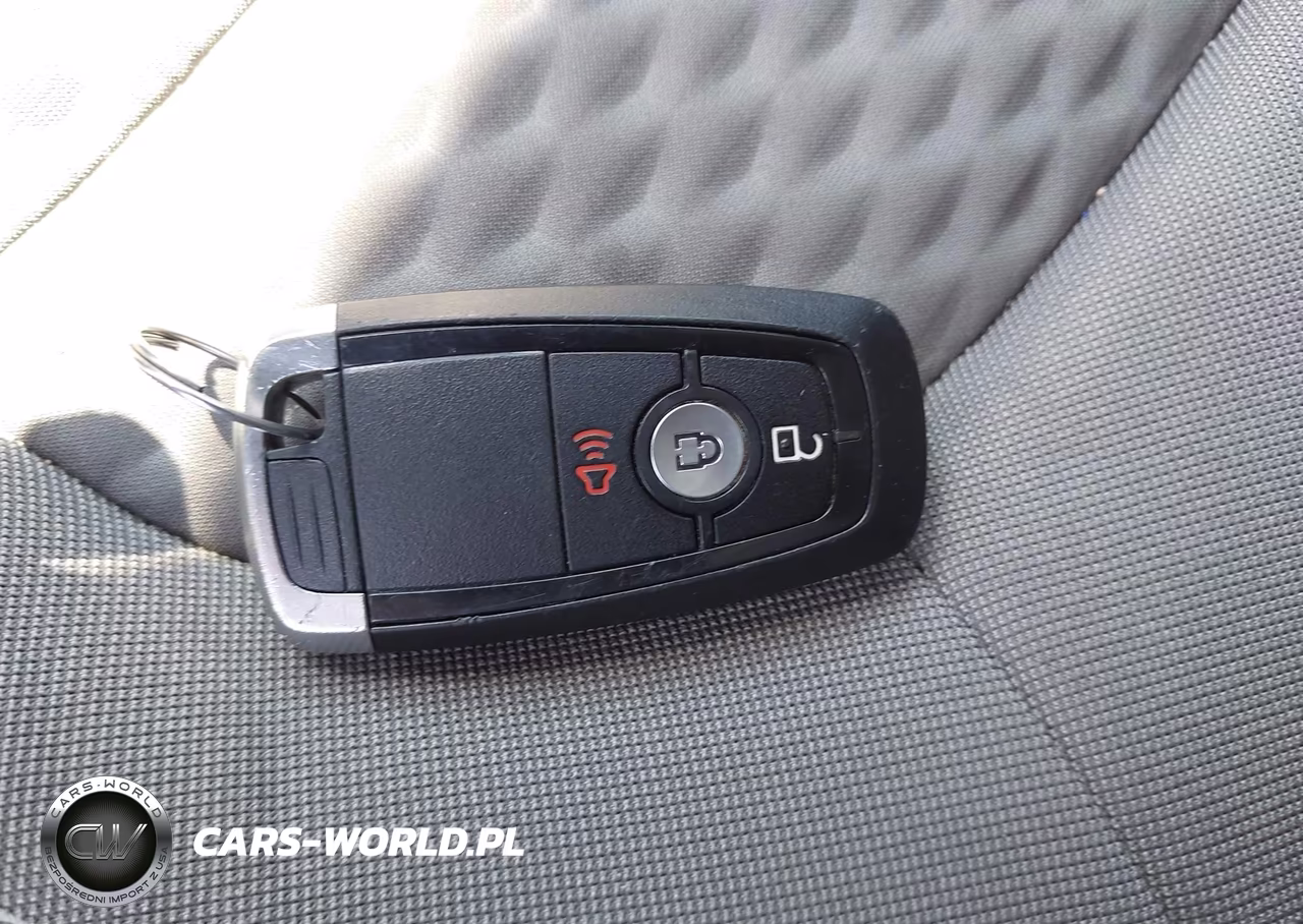 2020 Ford Escape Se VIN:1FMCU9G67LUA65596 - 11