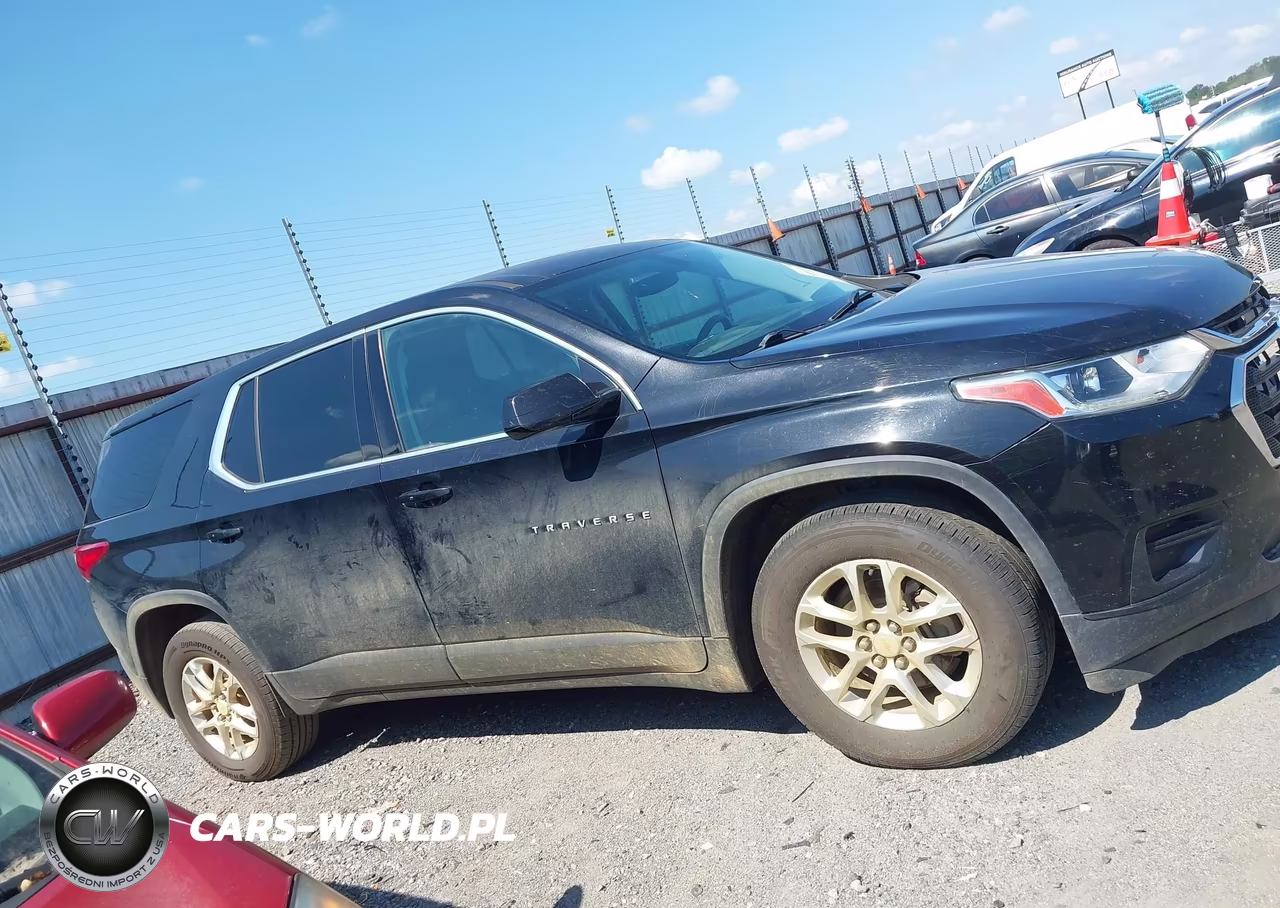 2019 Chevrolet Traverse Ls VIN:1GNERFKW3KJ255584 - 13