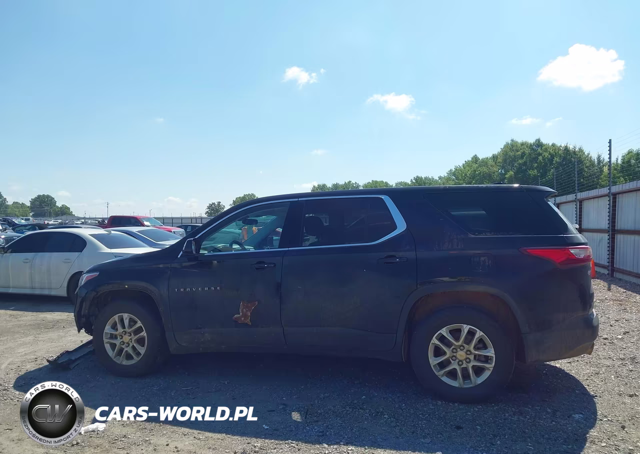 2019 Chevrolet Traverse Ls VIN:1GNERFKW3KJ255584 - 14