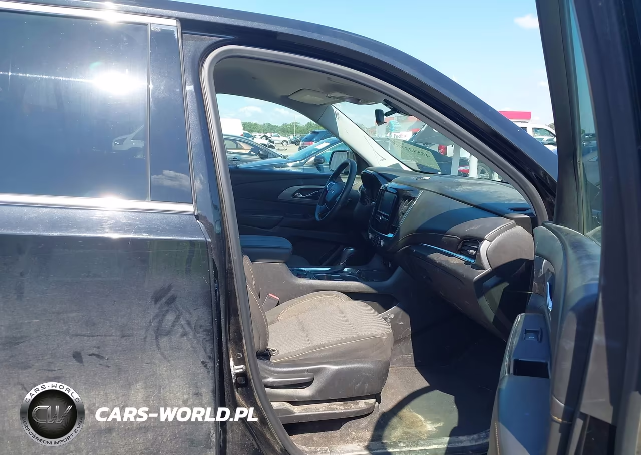 2019 Chevrolet Traverse Ls VIN:1GNERFKW3KJ255584 - 5