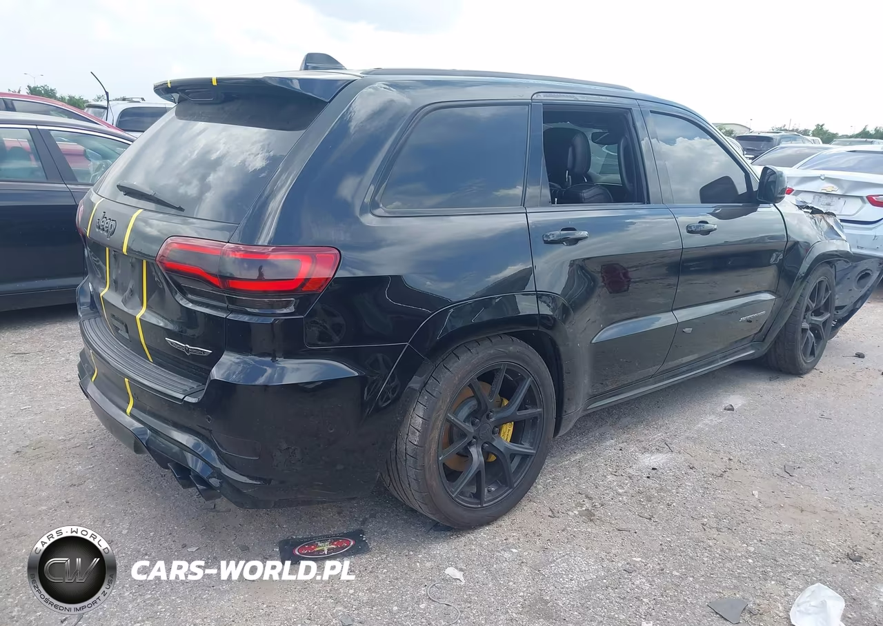 2018 Jeep Grand Cherokee Trackhawk VIN:1C4RJFN90JC272417 - 4