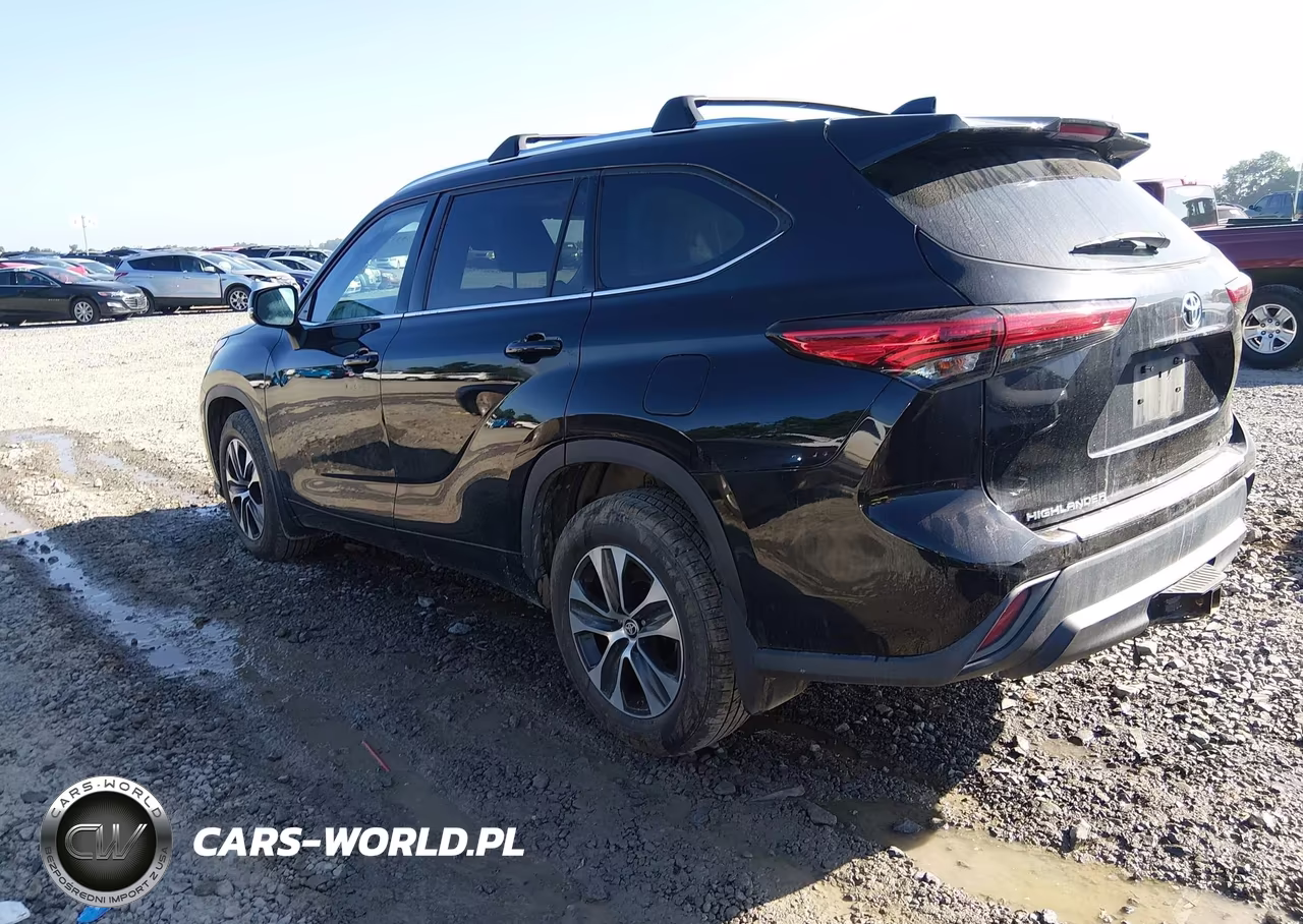 2020 Toyota Highlander Xle VIN:5TDHZRBH6LS513609 - 3