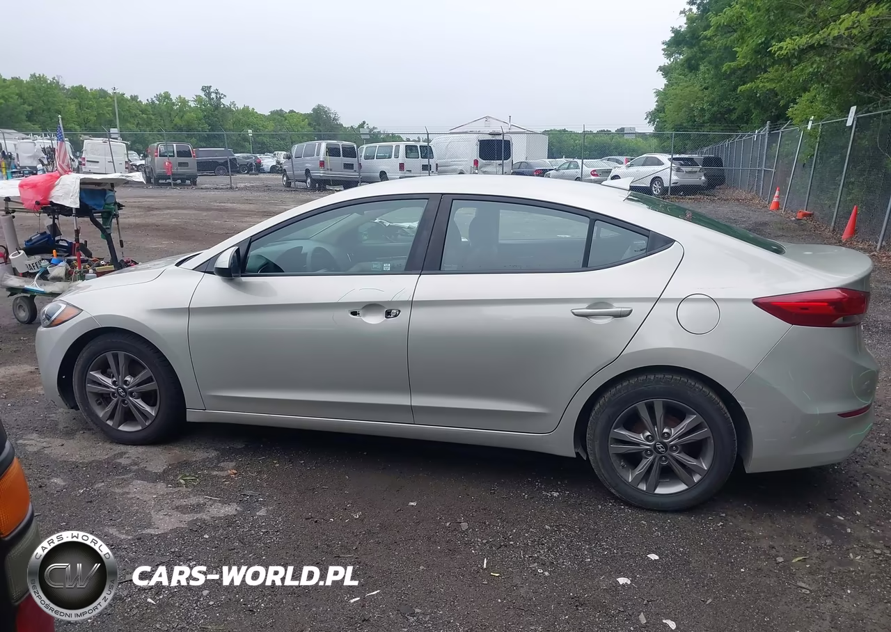 2017 Hyundai Elantra Se VIN:5NPD84LF0HH135267 - 15