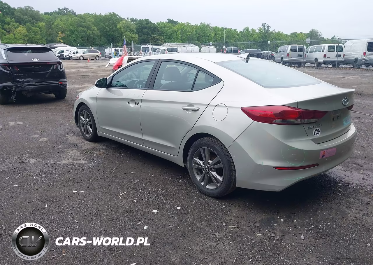 2017 Hyundai Elantra Se VIN:5NPD84LF0HH135267 - 3