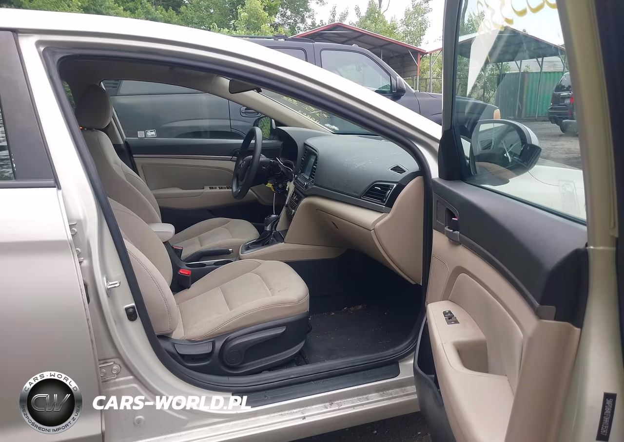 2017 Hyundai Elantra Se VIN:5NPD84LF0HH135267 - 5