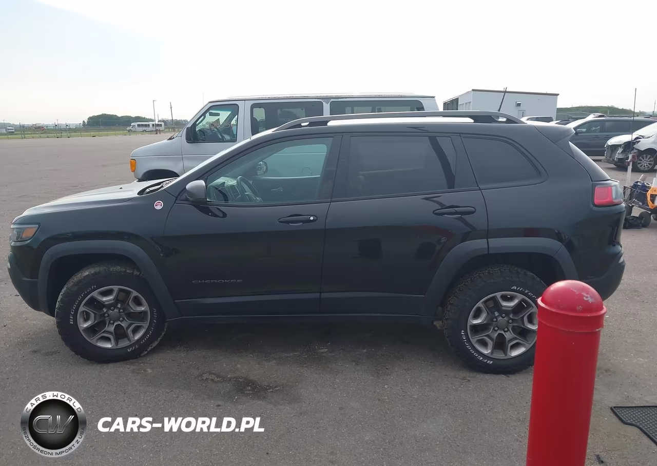 2019 Jeep Cherokee Trailhawk 4X4 VIN:1C4PJMBX2KD418939 - 15