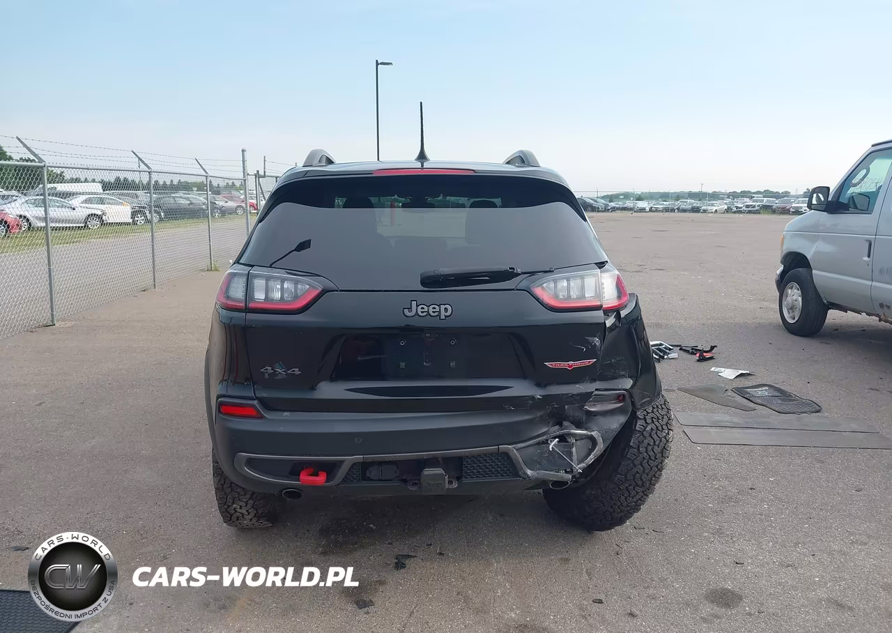 2019 Jeep Cherokee Trailhawk 4X4 VIN:1C4PJMBX2KD418939 - 17