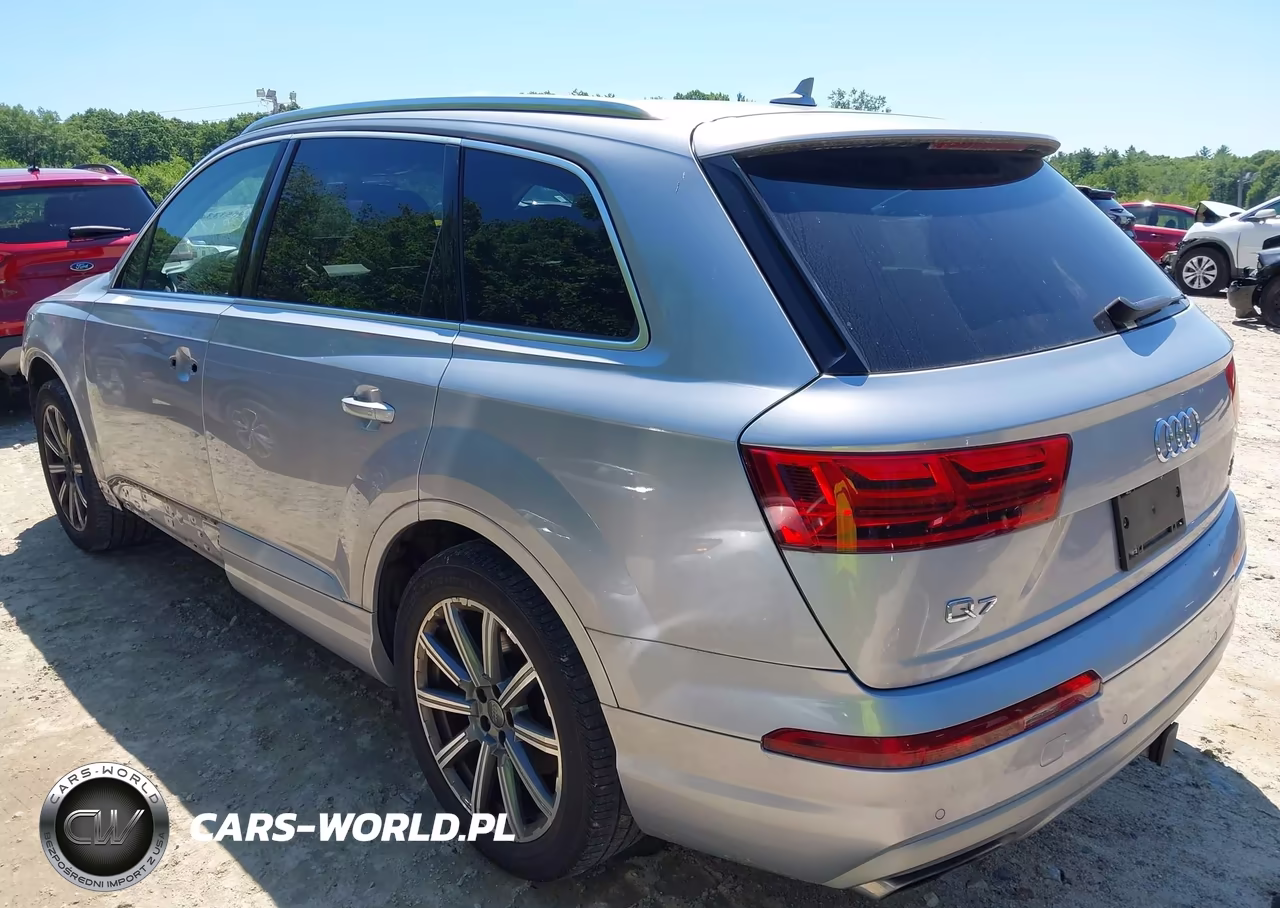 2018 Audi Q7 3.0T Premium VIN:WA1LAAF78JD037872 - 3