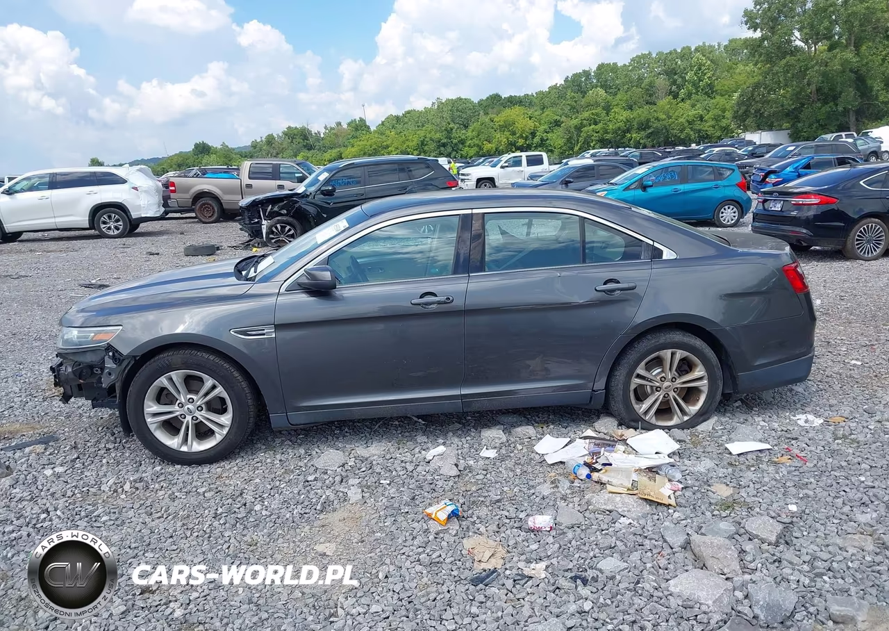 2017 Ford Taurus Sel VIN:1FAHP2E87HG130276 - 15