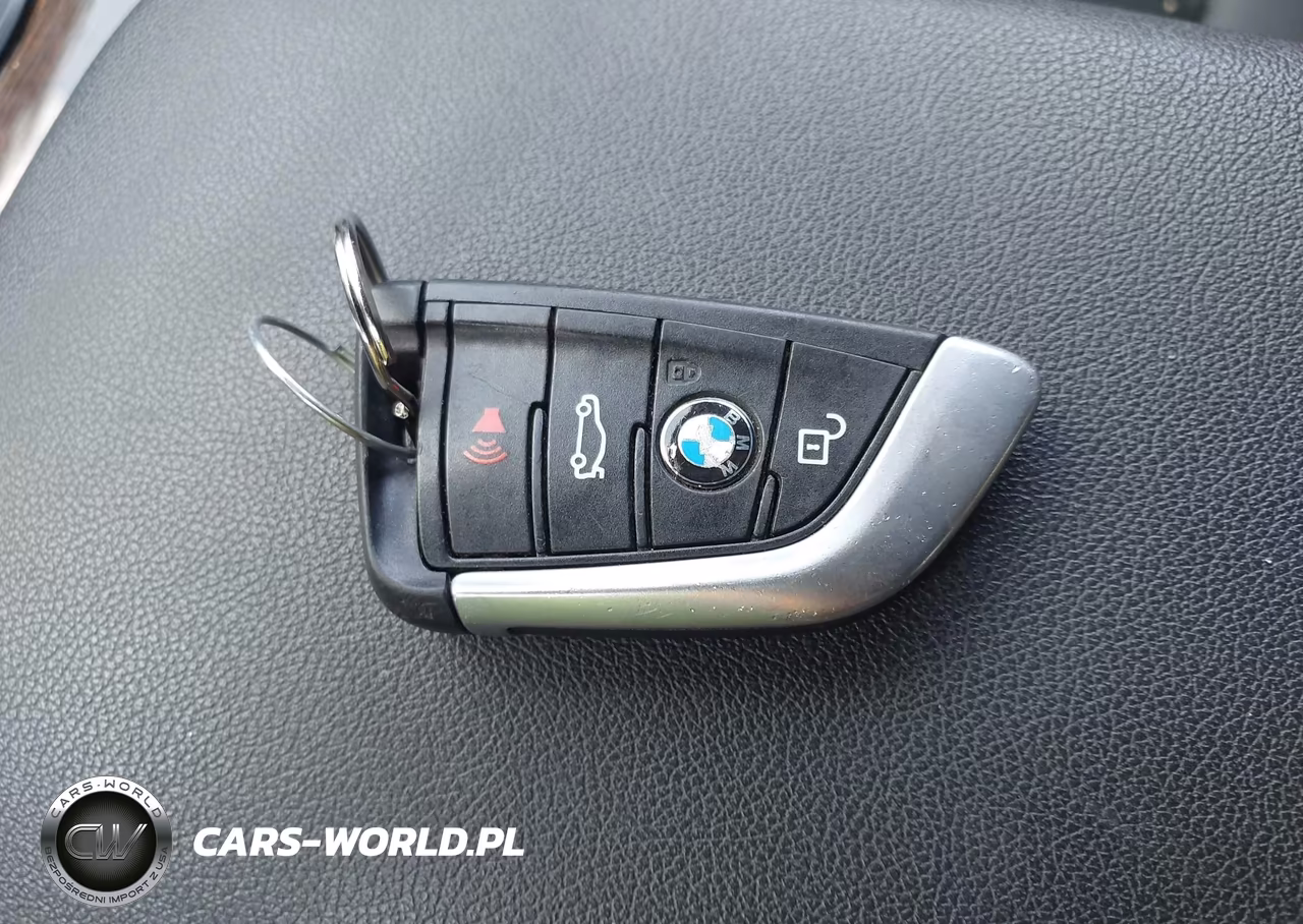 2020 BMW X3 xDrive30I VIN:5UXTY5C09L9B63701 - 11