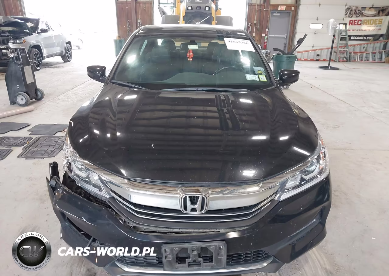 2017 Honda Accord Sport VIN:1HGCR2F58HA231253 - 12