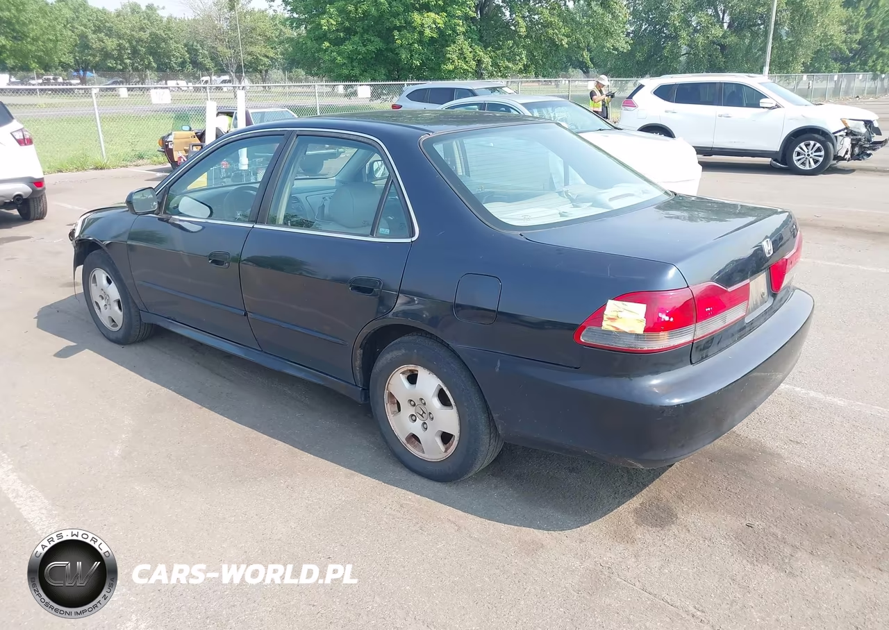 2001 Honda Accord 3.0 Ex VIN:1HGCG16551A028052 - 3