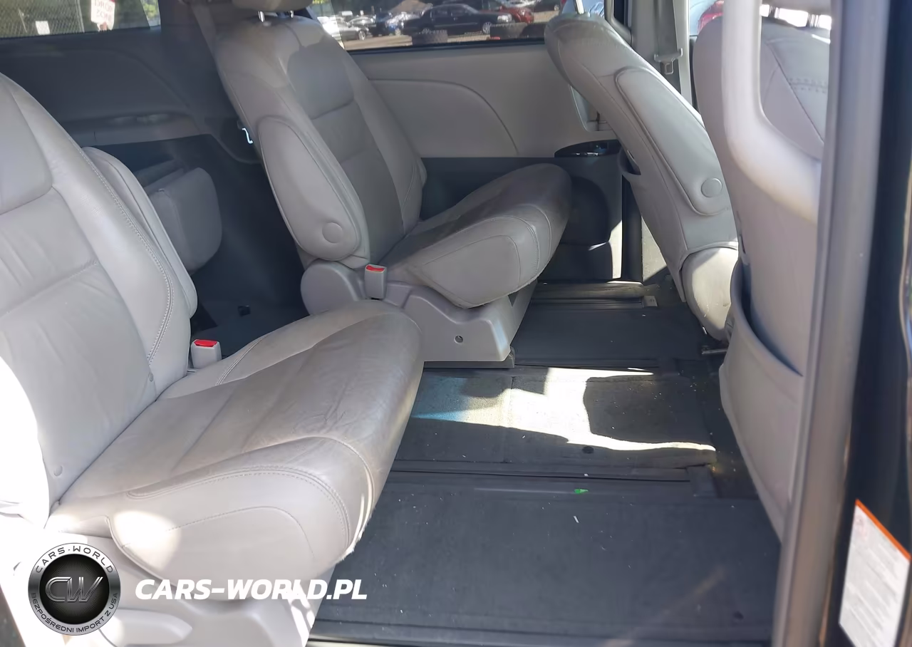 2016 Toyota Sienna Xle 7 Passenger VIN:5TDDK3DC0GS132779 - 8