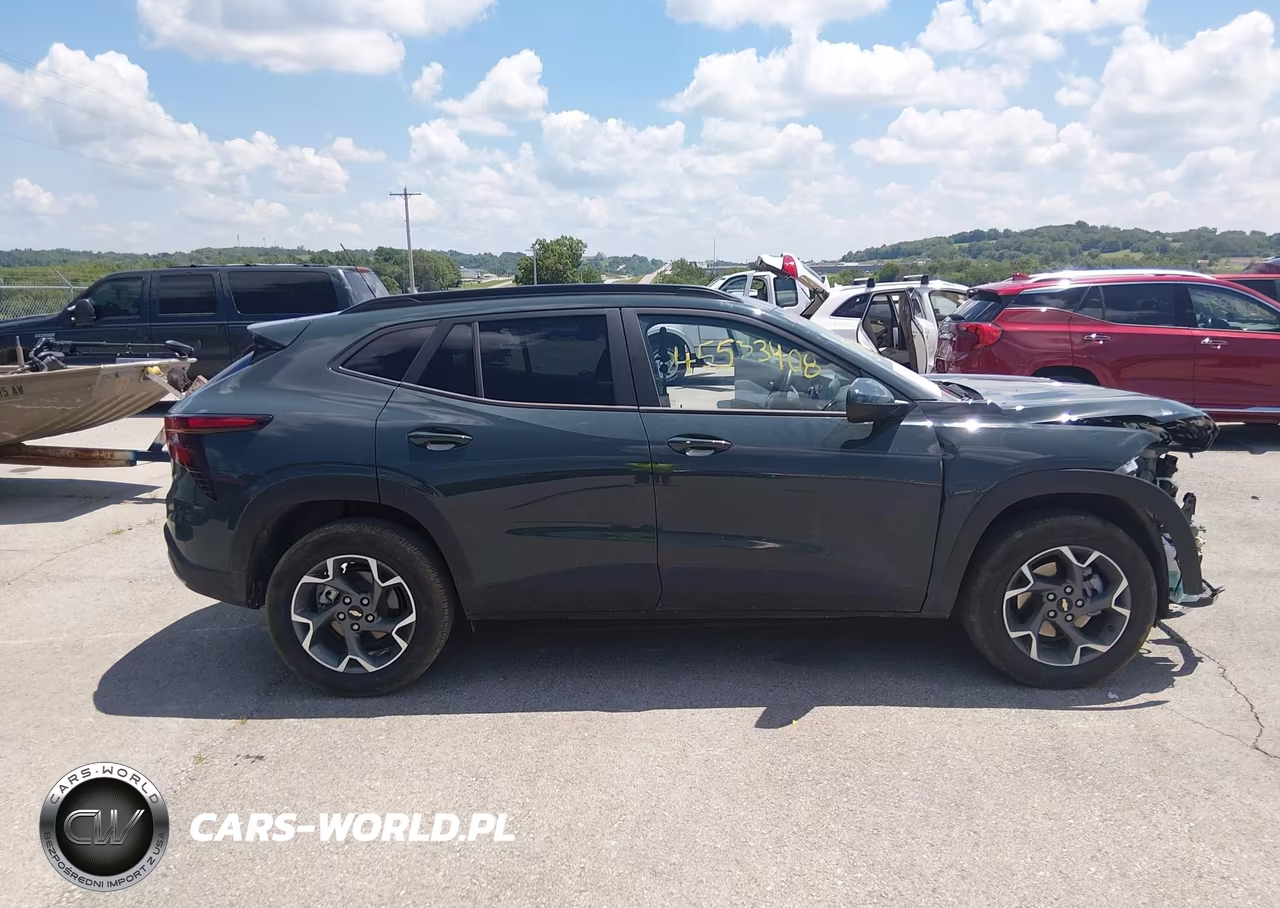 2026 Chevrolet Trax Fwd Lt VIN:KL77LHEP9TC070946 - 14