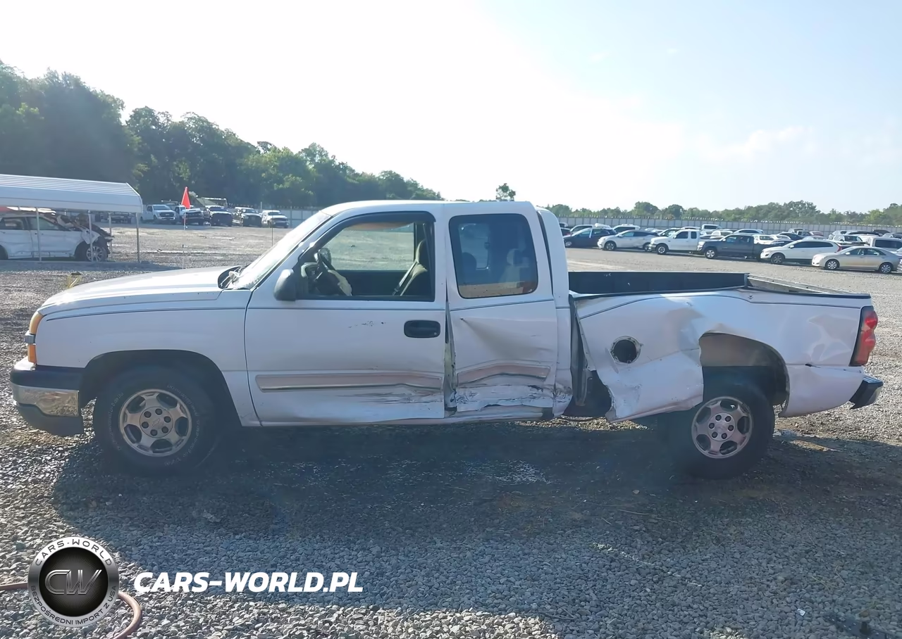 2004 Chevrolet Silverado 1500 Ls VIN:2GCEC19V441100646 - 14