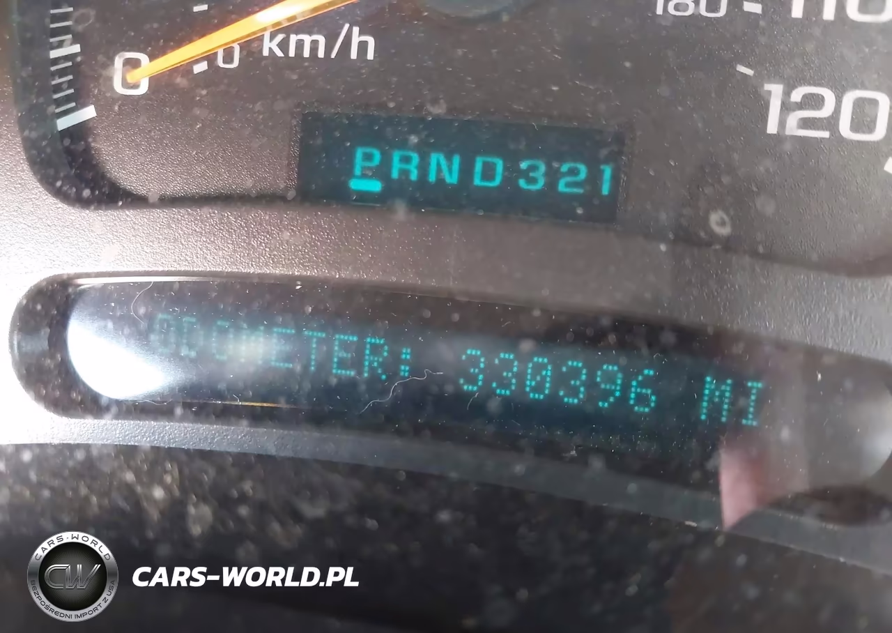 2004 Chevrolet Silverado 1500 Ls VIN:2GCEC19V441100646 - 15