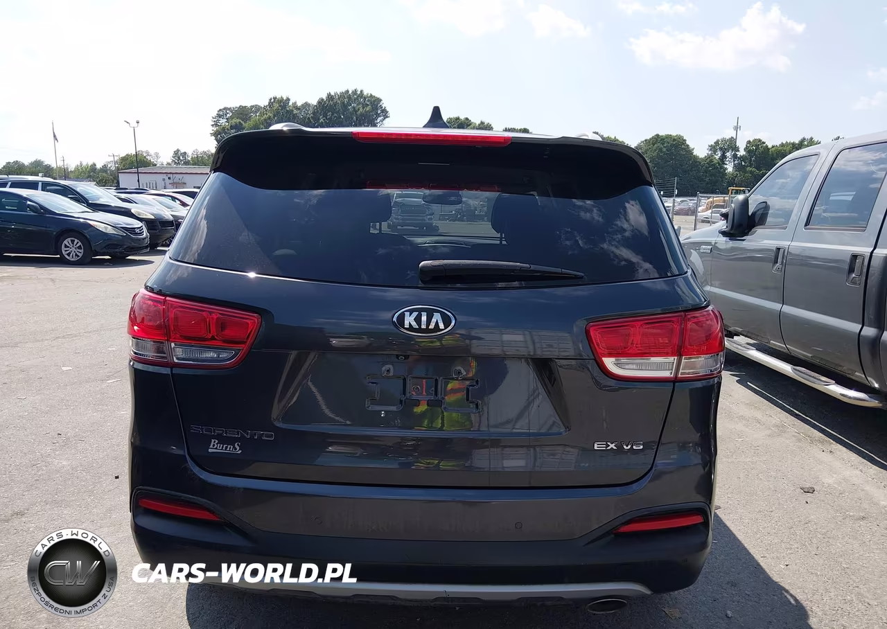 2016 Kia Sorento 3.3L Ex VIN:5XYPHDA58GG162004 - 16