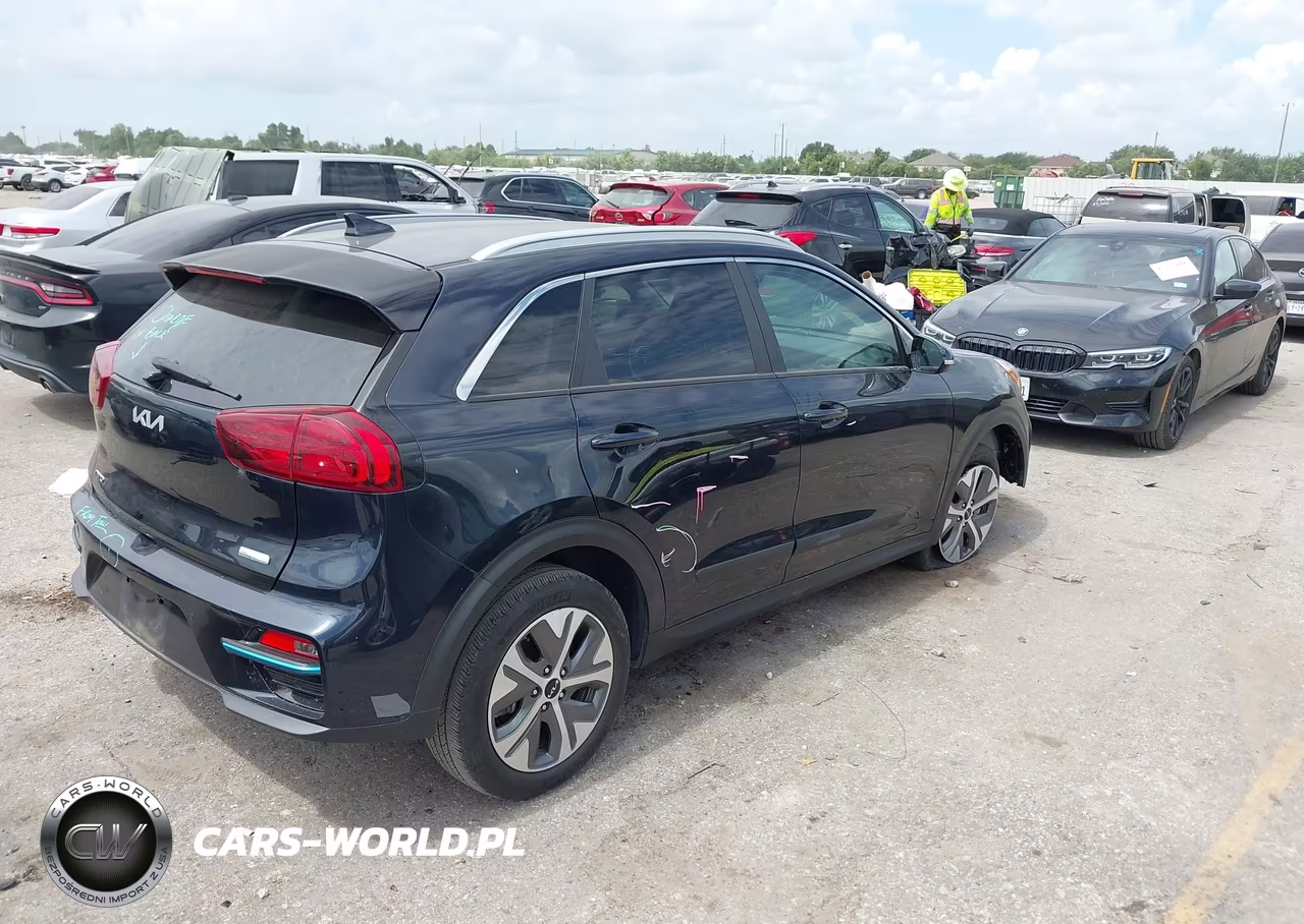 2022 Kia Niro Ev Ex Premium VIN:KNDCE3LG6N5135213 - 4