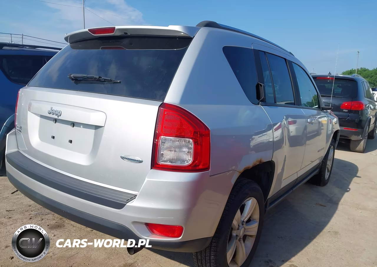 2011 Jeep Compass VIN:1J4NF1FB8BD244665 - 4