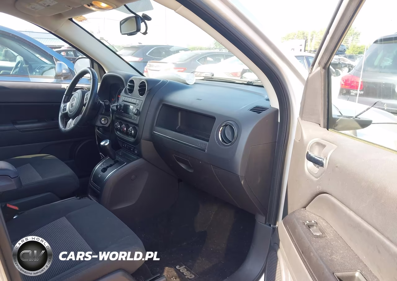 2011 Jeep Compass VIN:1J4NF1FB8BD244665 - 5