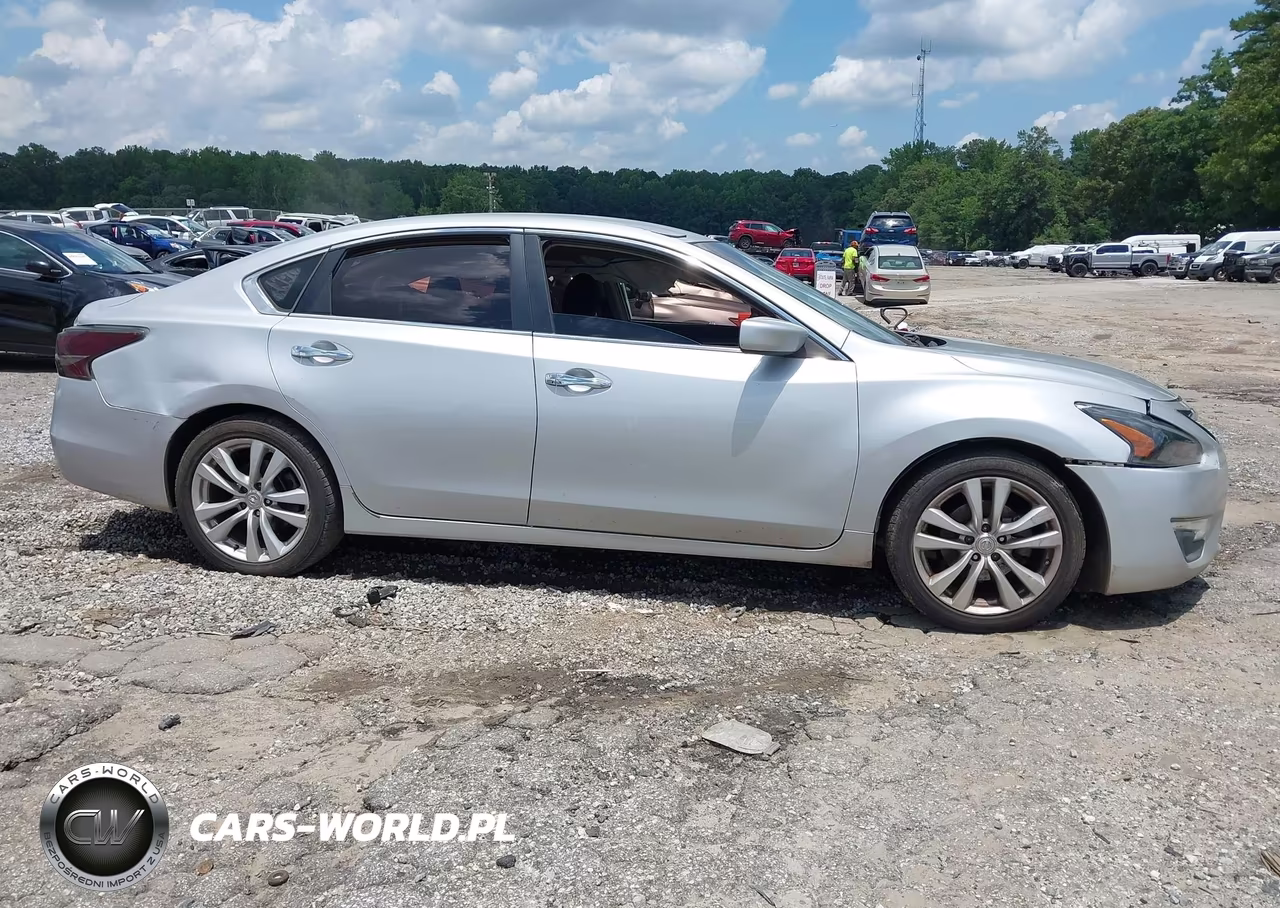 2013 Nissan Altima 2.5 S VIN:1N4AL3AP7DN525404 - 13
