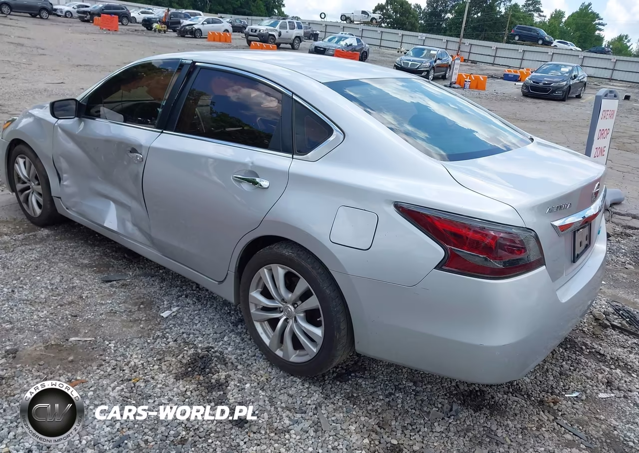 2013 Nissan Altima 2.5 S VIN:1N4AL3AP7DN525404 - 3