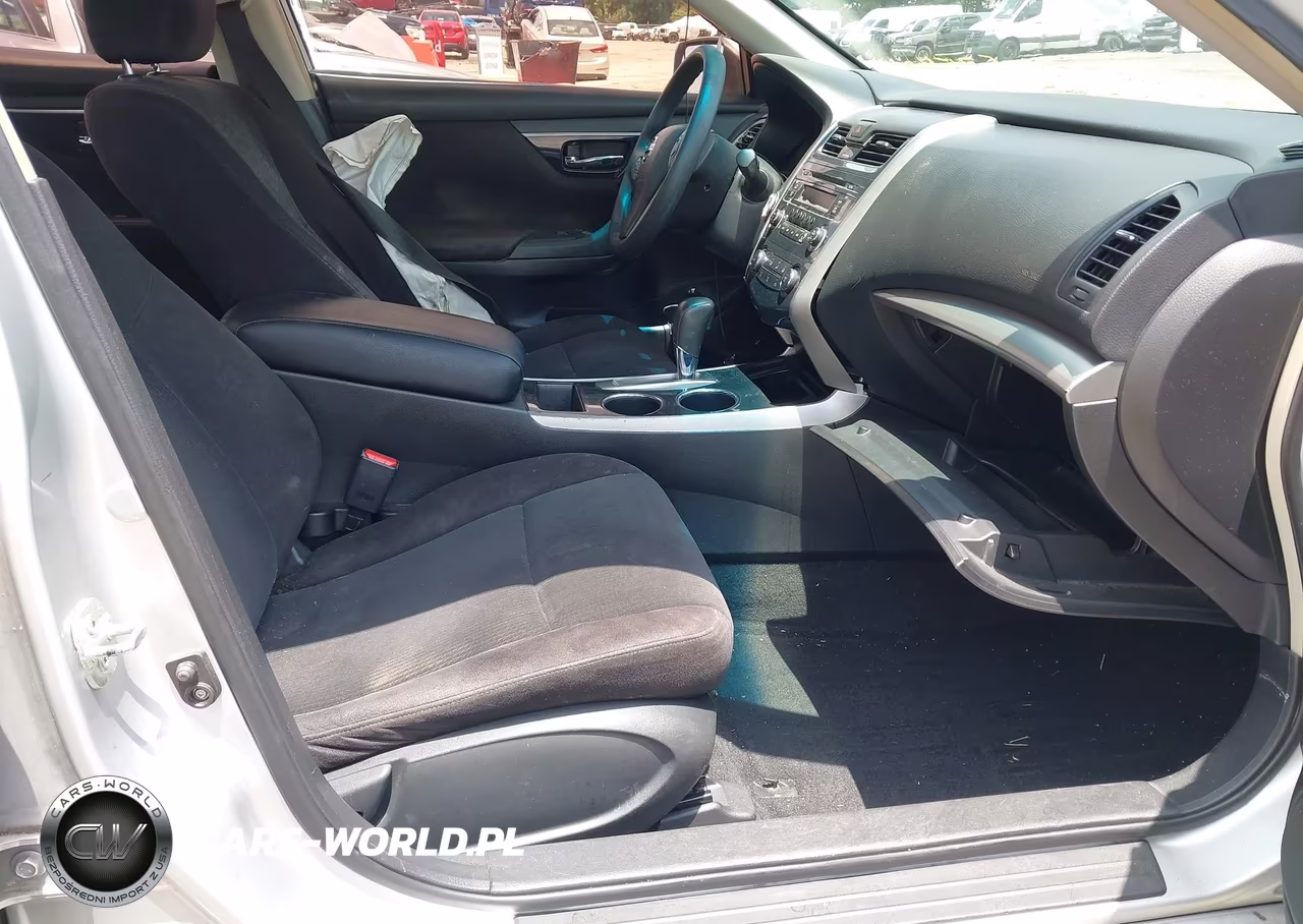 2013 Nissan Altima 2.5 S VIN:1N4AL3AP7DN525404 - 5
