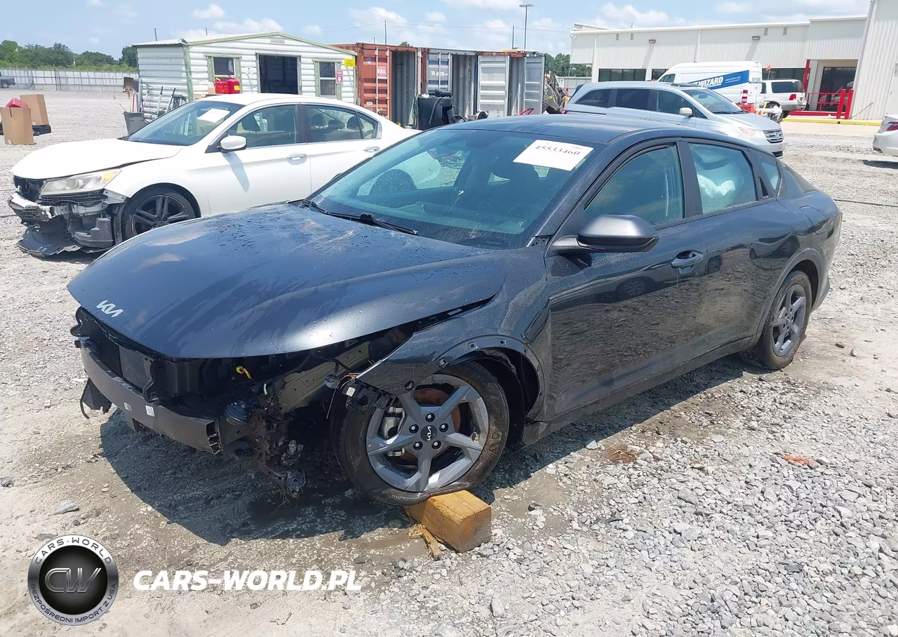 2025 Kia K4 Lxs VIN:3KPFT4DE9SE017727 - 2