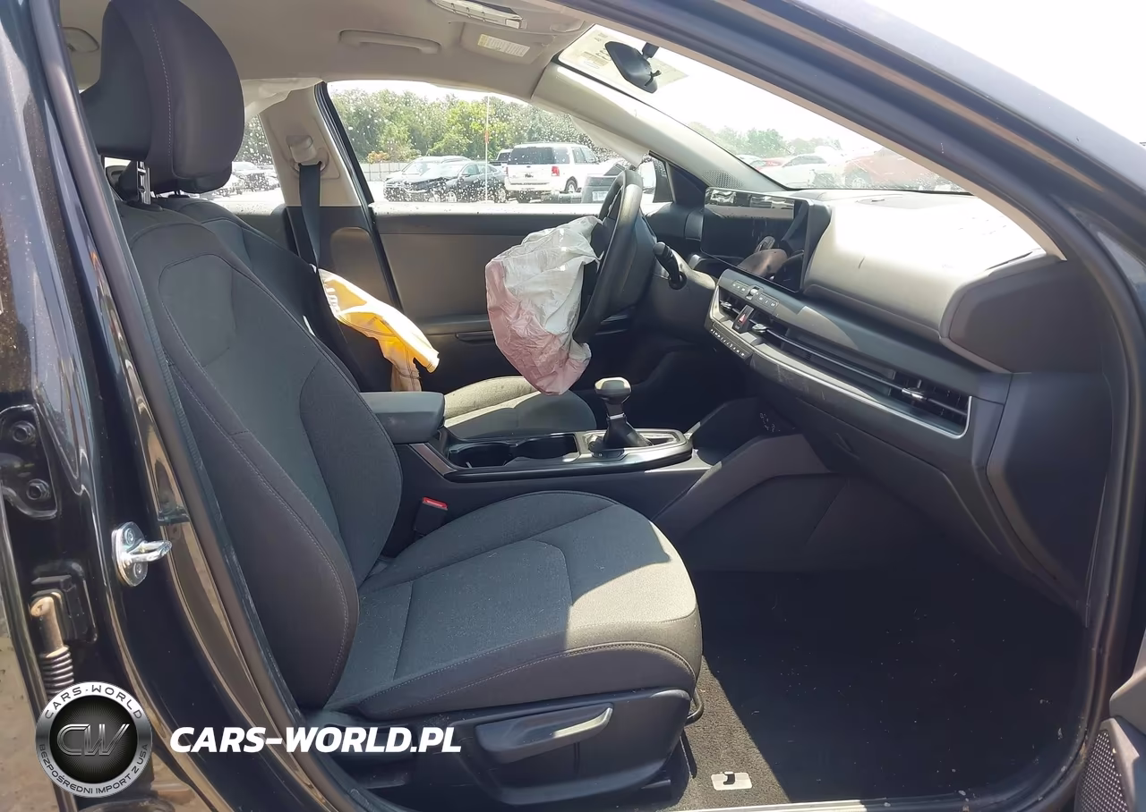 2025 Kia K4 Lxs VIN:3KPFT4DE9SE017727 - 5
