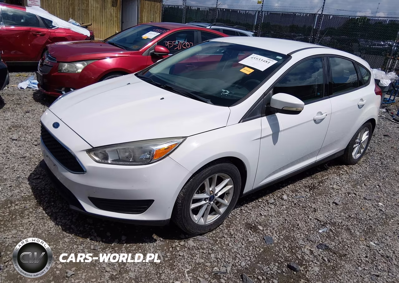 2016 Ford Focus Se VIN:1FADP3K27GL348065 - 2