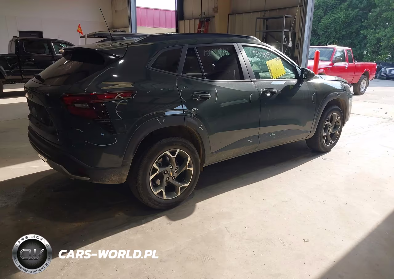 2025 Chevrolet Trax Fwd Lt VIN:KL77LHEP1SC194076 - 4