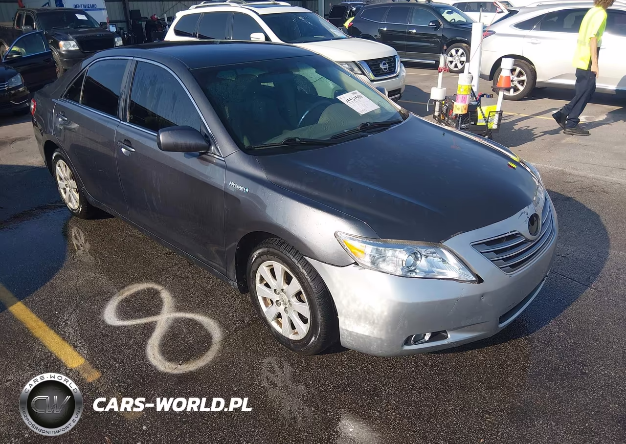2011 Toyota Camry Hybrid