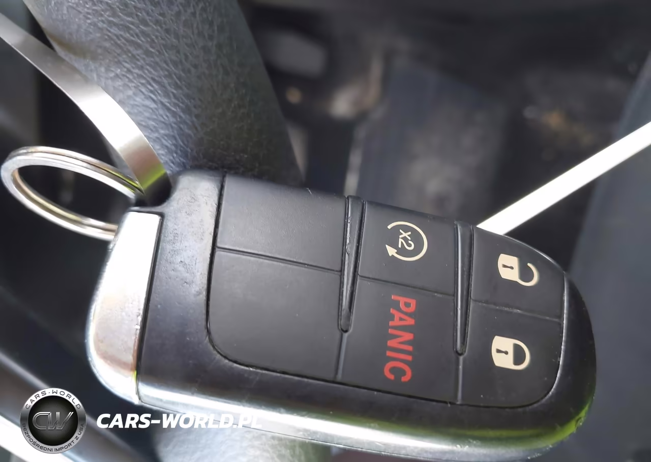 2023 Jeep Renegade Upland 4X4 VIN:ZACNJDB14PPP41446 - 11