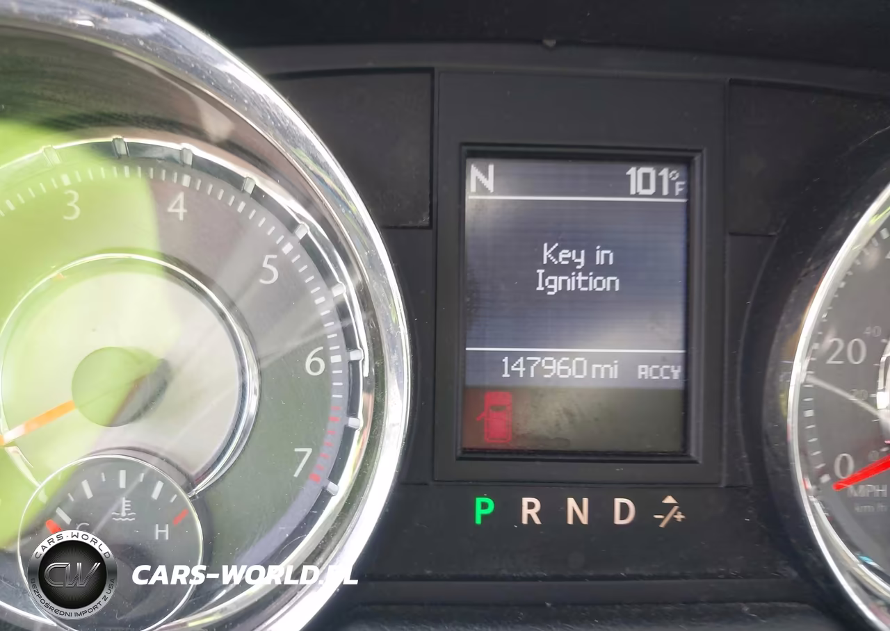 2013 Chrysler Town & Country Touring VIN:2C4RC1BG3DR554661 - 7