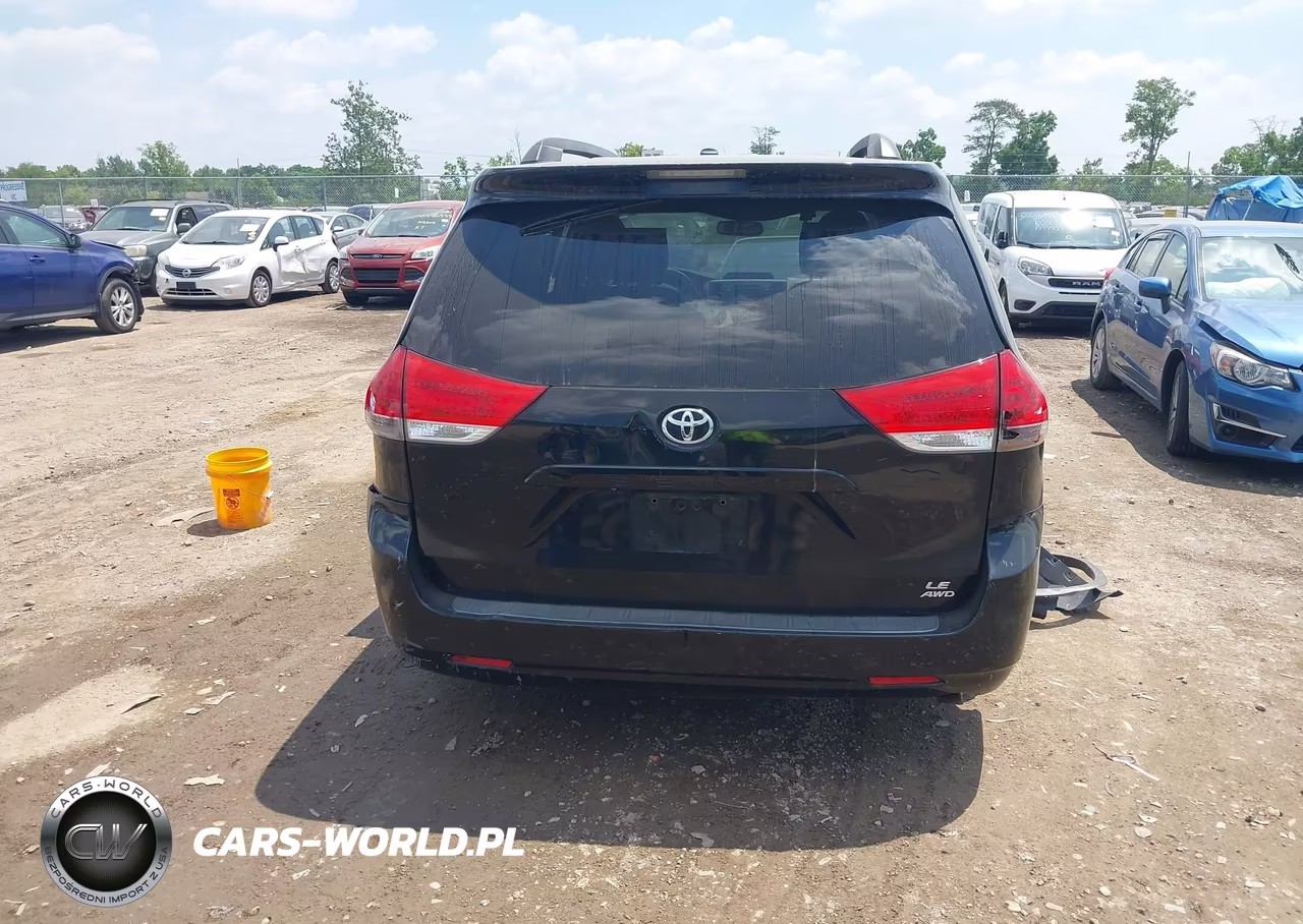 2013 Toyota Sienna Le 7 Passenger VIN:5TDJK3DC0DS066300 - 16