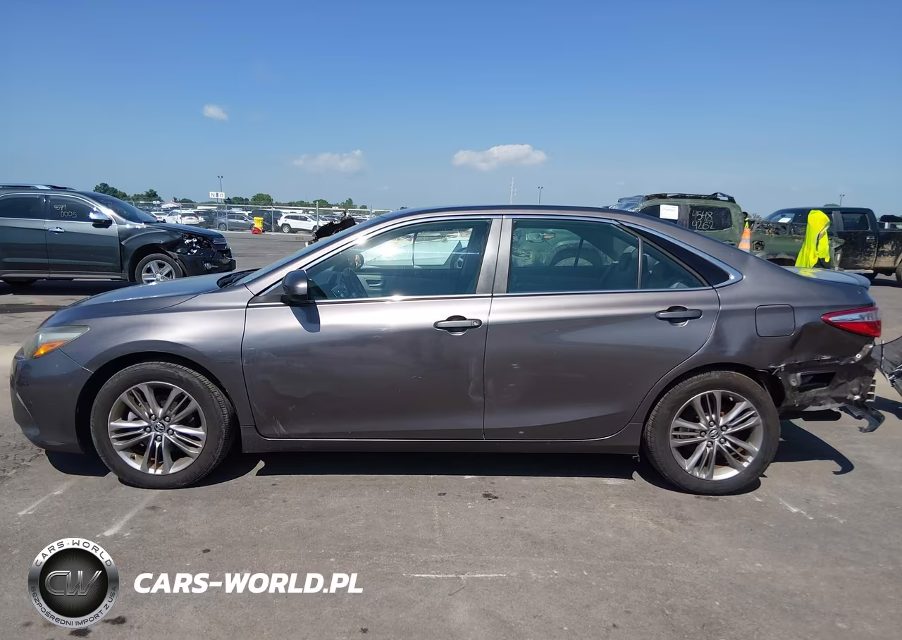 2015 Toyota Camry Se VIN:4T1BF1FK0FU945744 - 14