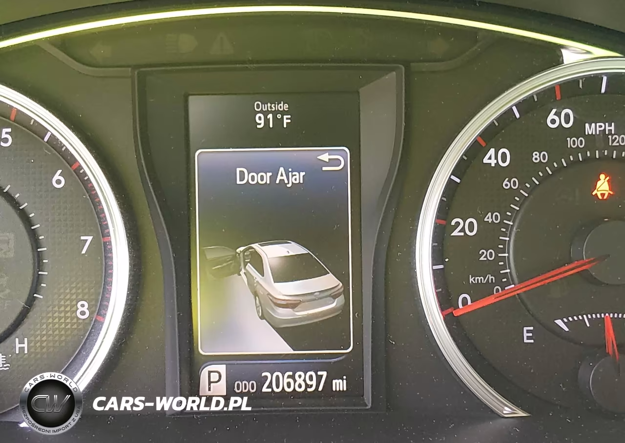 2015 Toyota Camry Se VIN:4T1BF1FK0FU945744 - 15